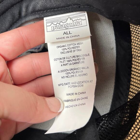 Patagonia Fitz Roy Trout Trucker Hat Snapback Mesh Fly Fish One Size Fits All - Picture 4 of 6